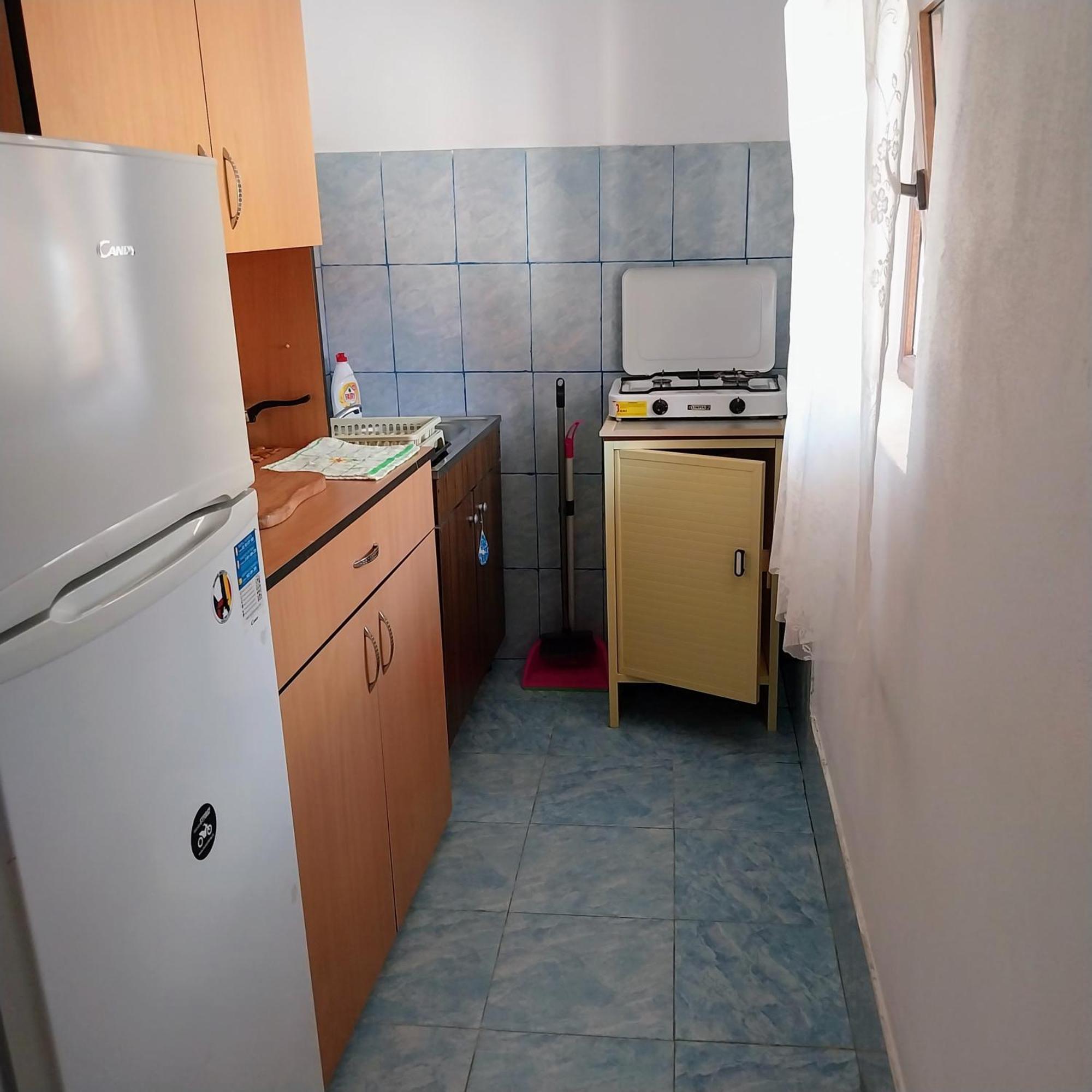 Casa Andreea Hotell Novaci-Străini Exteriör bild